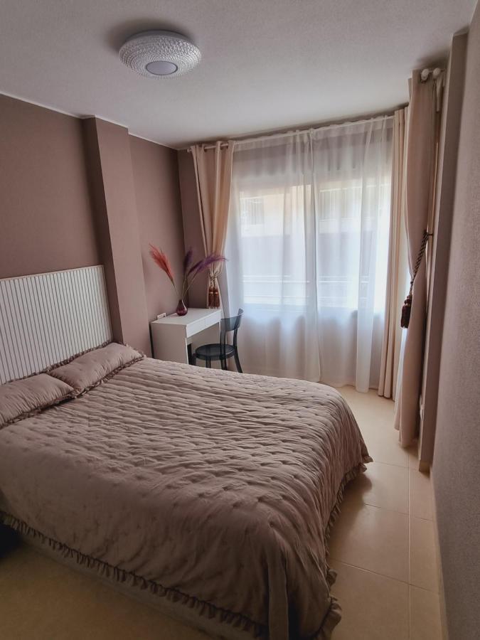 Luxury Evita Apartments In Torrevieja Eksteriør bilde
