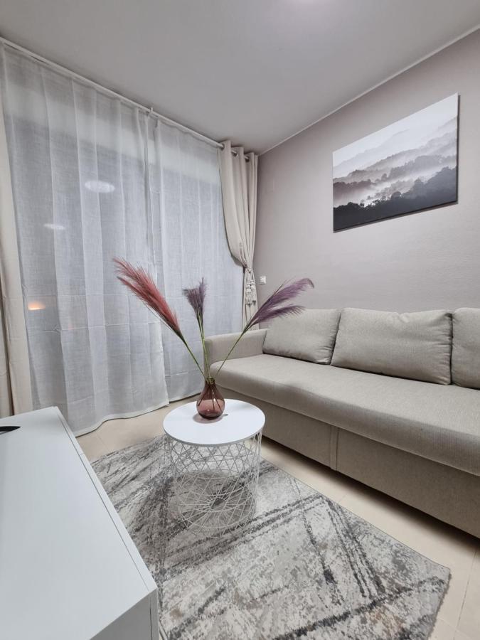 Luxury Evita Apartments In Torrevieja Eksteriør bilde