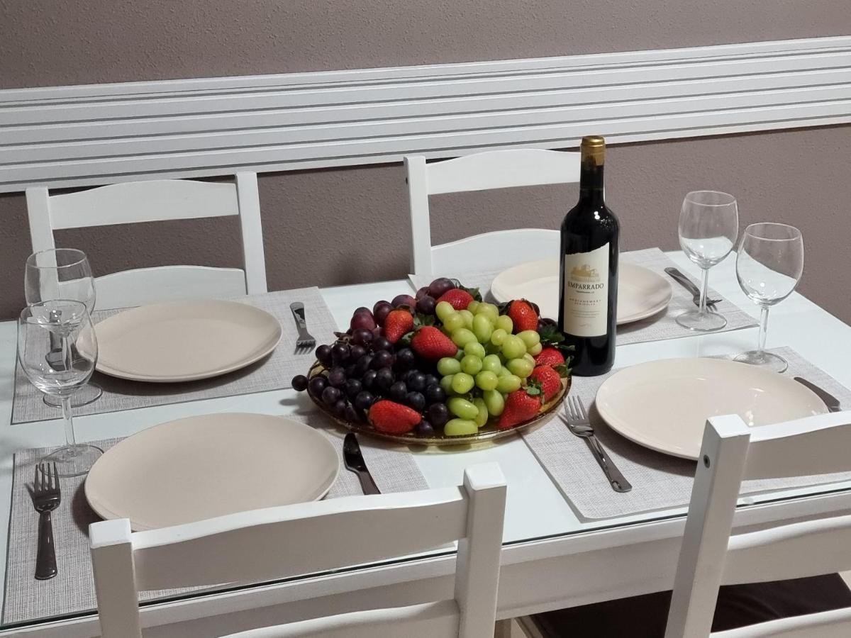 Luxury Evita Apartments In Torrevieja Eksteriør bilde