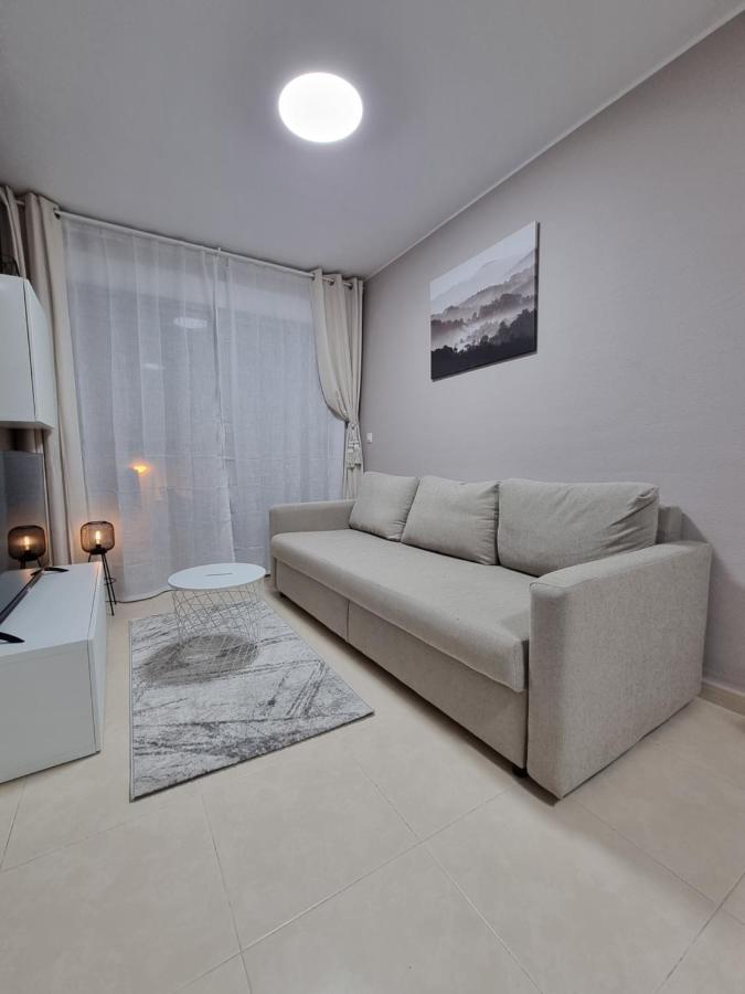 Luxury Evita Apartments In Torrevieja Eksteriør bilde